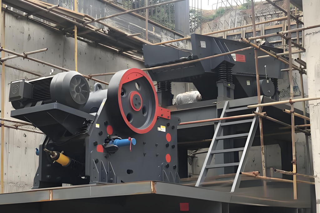 欧版颚式破碎机现场